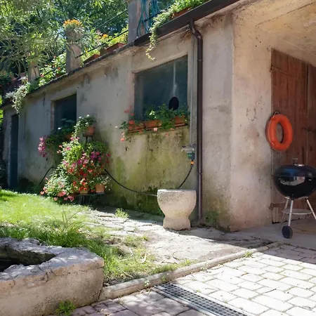 Cozy New * Bardolino